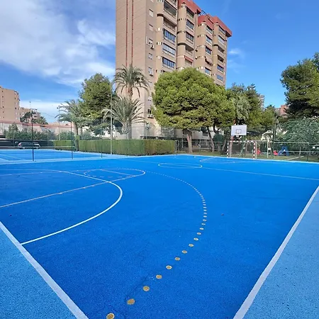 Familiar Playa San Juan *