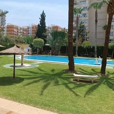 Familiar Playa San Juan * Аликанте