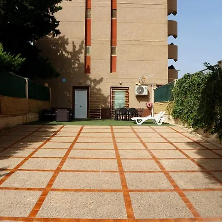 Familiar Playa San Juan * Аликанте